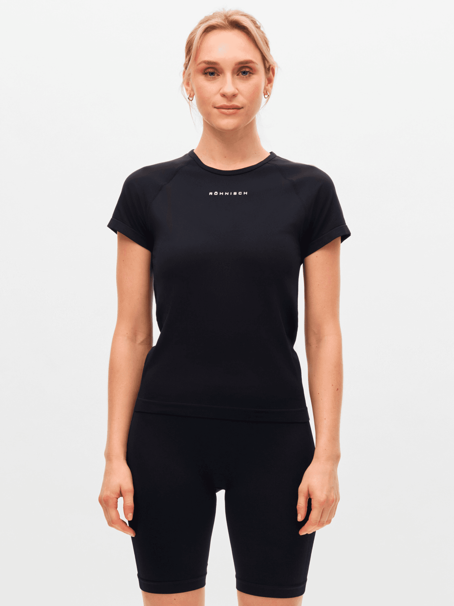 Röhnisch, SEAMLESS TEE, Model 1