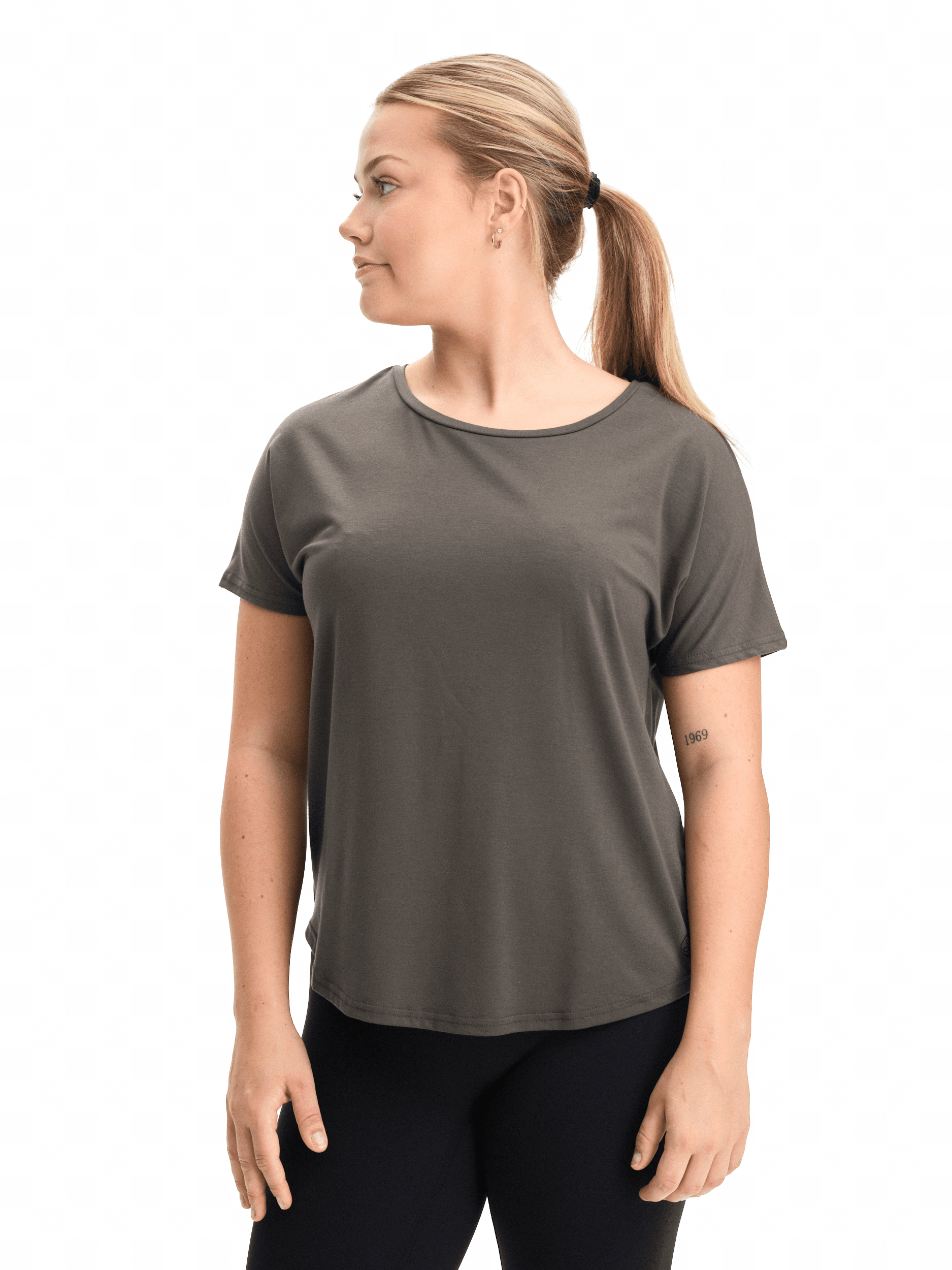 GRATITUDE, LOOSE TEE W, Model 1